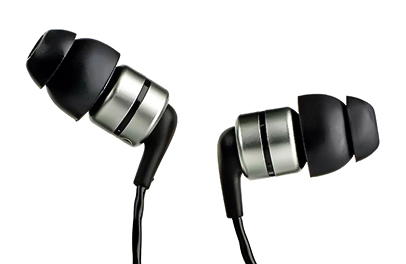 SoundMagic E11C vs E80C: which are the best budget earbuds?